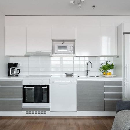 Sleepwell Apartments Itaekeskus, Close To Metro Хелзинки Екстериор снимка