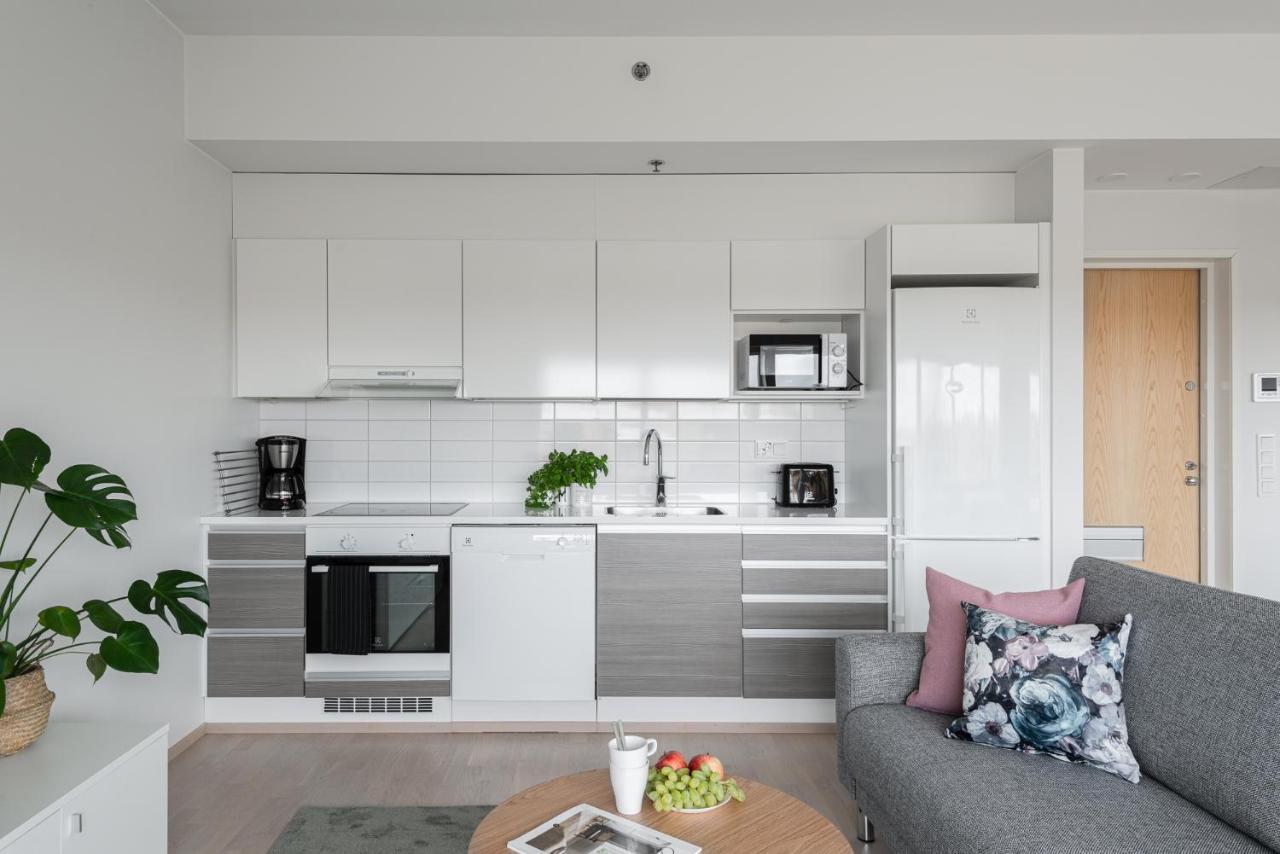 Sleepwell Apartments Itaekeskus, Close To Metro Хелзинки Екстериор снимка