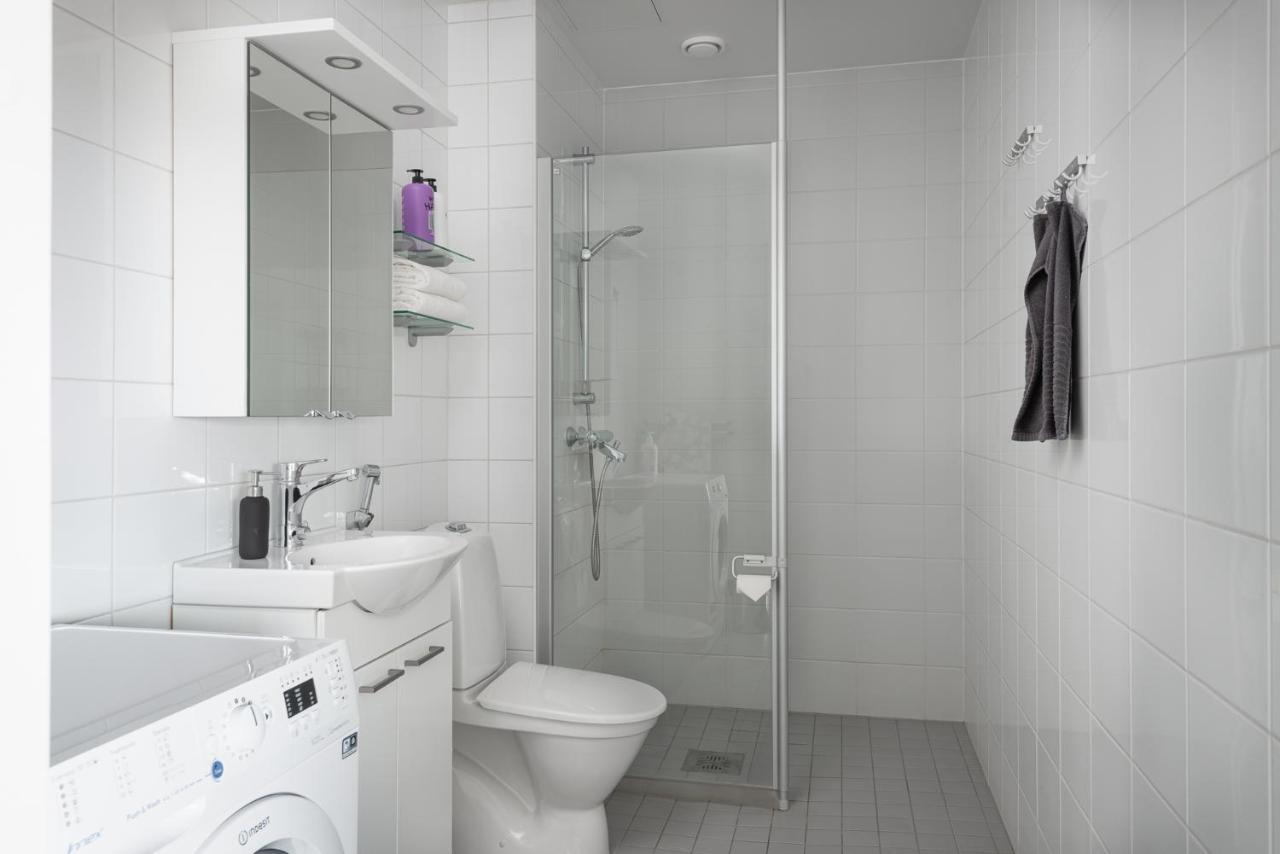 Sleepwell Apartments Itaekeskus, Close To Metro Хелзинки Екстериор снимка